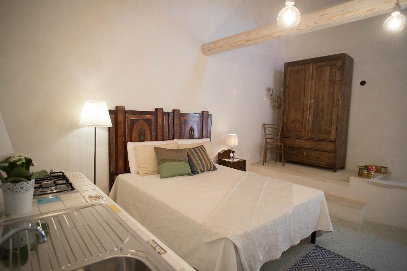 Corigliano dʼOtranto Historia- Dimore Corte Chiesa מראה חיצוני תמונה