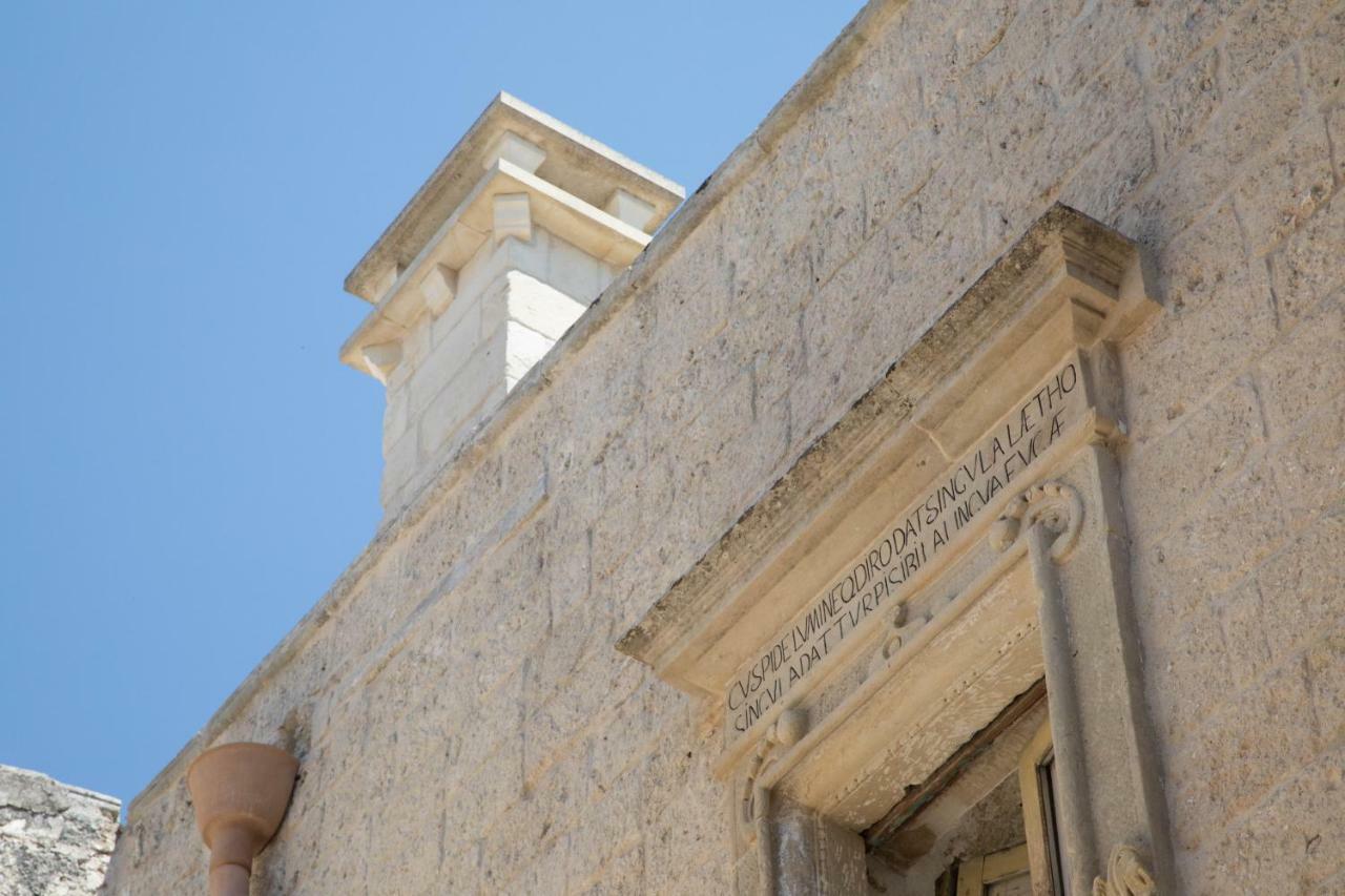 Corigliano dʼOtranto Historia- Dimore Corte Chiesa מראה חיצוני תמונה